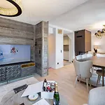 Domek alpejski De Charme A Avec Sauna Et Parking - Fr-1-562-59